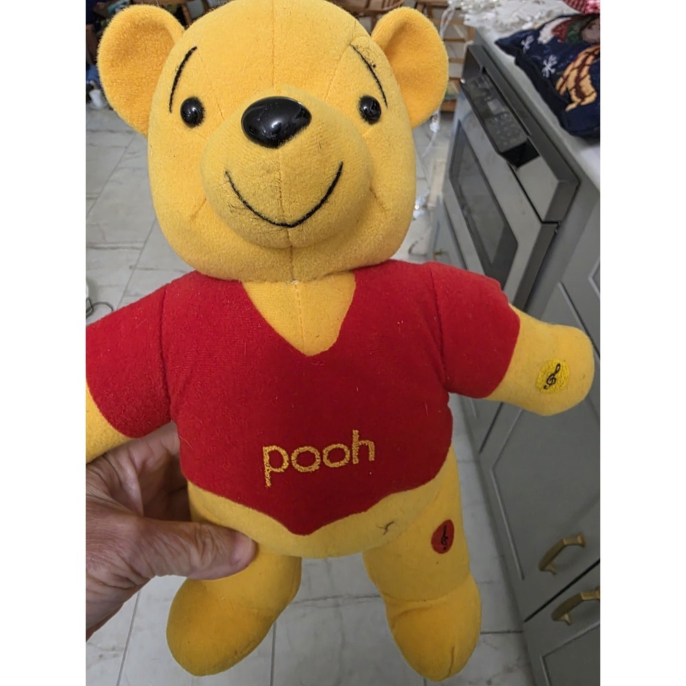 Vintage 1990s Disney Love 'N Music Winnie The Pooh Plush Works